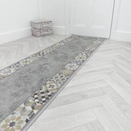 runrug Hallway Runner Rug - Non-Slip, Hardwearing, 5.4mm - 'Murcia' in Grey - Size: 66 cm x 420 cm - thumbnail 4