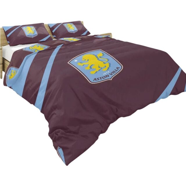 Aston Villa FC Reversible Crest Duvet Cover Set in Dark Red - Size: Double - image 1