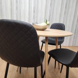 KOSY KOALA Round Oak Effect Kitchen Dining Table With 4 Black Faux Leather Padded Chairs Dining Set - thumbnail 3
