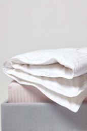 Homescapes Premium White Goose Down 4.5 Tog Summer Duvet - Size: King - thumbnail 2