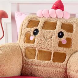 OHS Honey the Waffle Cuddle Cushion Novelty Reading Pillow in Brown - thumbnail 2