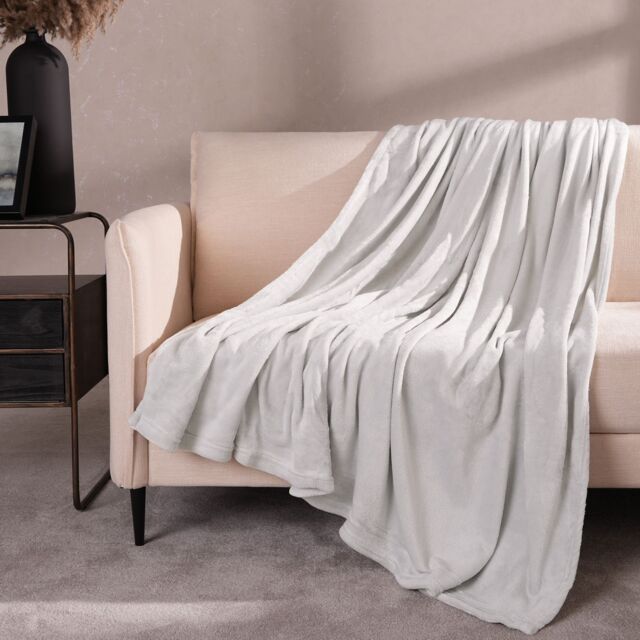 OHS Ultra Soft Flannel Fleece Throw Blanket in Silver - Size: 120 cm x 150 cm - image 1