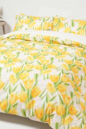 Homescapes Yellow Tulips Digitally Printed Cotton Duvet Cover Set - Size: Super King - thumbnail 6