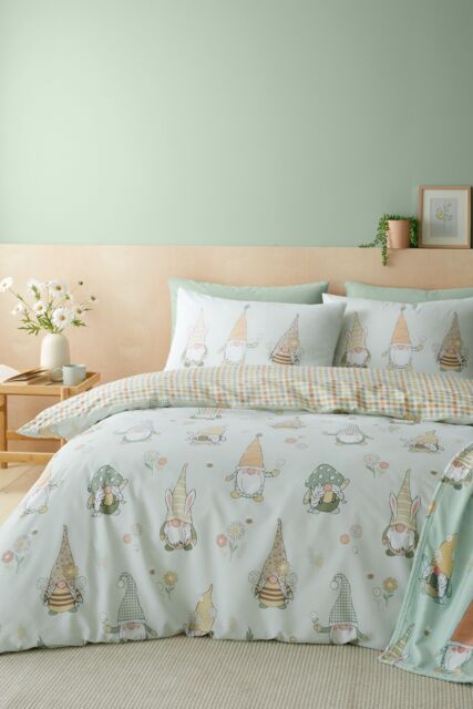 Catherine Lansfield 'Spring Gonks' Reversible Duvet Cover Set in Light Green - Size: Single - image 1
