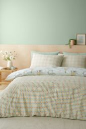Catherine Lansfield 'Spring Gonks' Reversible Duvet Cover Set in Light Green - Size: Single - thumbnail 2