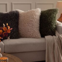 Furn Rowan Faux Fur Cushion in Green - Size: 50 cm x 50 cm - thumbnail 5
