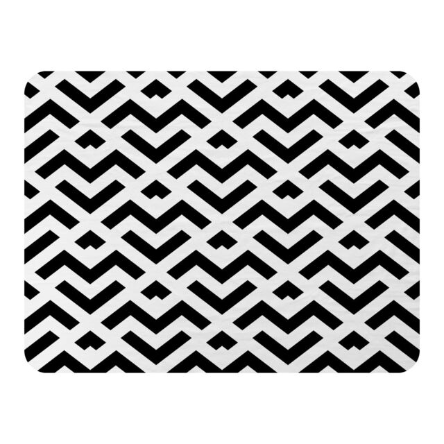 Benjamin Tate Design Black & White Geometric Blanket in Natural - Size: 120 cm x 150 cm - image 1
