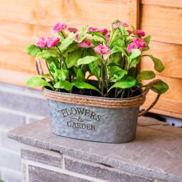 LIVIVO Zinc Hanging Plant Pot Set of 2 Metal Plant Pots with Hessian Rope Indoor Outdoor Planter Rustic Design in Silver - thumbnail 9