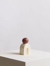 Orsina Antique Candle Holder For Living Room, Modern Candle Holder with Base, Large Candle Holder For Home in Cream - thumbnail 5