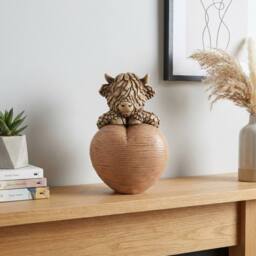Garden Greatness Highland Cow Wooden Heart Ornament - Size: 1 Pack - thumbnail 1