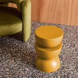 sweeek Side table, end table, bedside table metal Ø32 x H46.5cm in Mustard - thumbnail 4