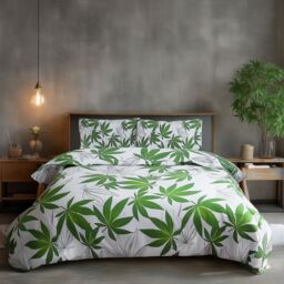 Snug City Duvet Cover & Pillowcase Black Or White Cannabis Design Bed Linen - Size: King - thumbnail 1
