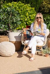 Kukoon Beige Flatweave Outdoor Garden Patio Rug - Size: 80 cm x 150 cm - thumbnail 1