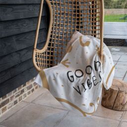 Benjamin Tate Design Good Vibes Blanket in Natural - Size: 120 cm x 150 cm - thumbnail 4