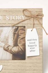 Homescapes Love Story Wood Grain Photo Frame - 4x6 in Light Oak - thumbnail 3