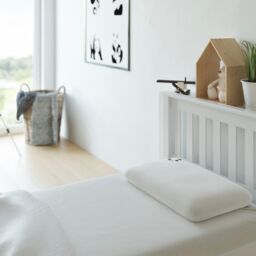 Panda London Panda Memory Foam Bamboo Toddler Pillow in White - thumbnail 6