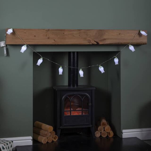 Samuel Alexander 1.8m Battery Powered The Snowman Christmas String Lights with 10 Ice White LEDs - image 1