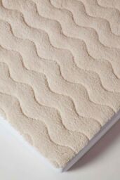 Homescapes Deep Quilted Fleece Mattress Topper in White - Size: Double - thumbnail 3
