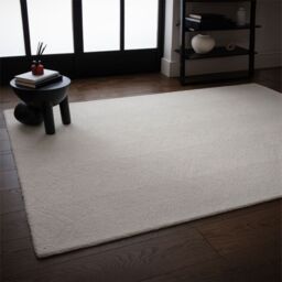 The Rug Shop UK Cream Handmade Modern Abstract Polyester Easy To Clean Ivory Area Rug - Size: 160 cm x 230 cm - thumbnail 1