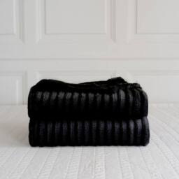 Homes-Linen Chunky Ribbed Cord Faux Fur Velvet Touch Throw Blanket 200x240cm in Black - Size: 200 cm x 240 cm - thumbnail 2