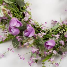 Scottish Everlastings Ltd 55cm Tulip Wreath in Purple - thumbnail 2