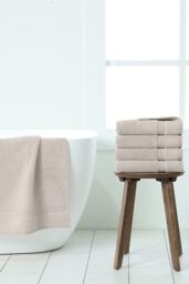 Martex 100% Cotton, 750gsm Hand Towels (Pack of 4) in Silver - thumbnail 2