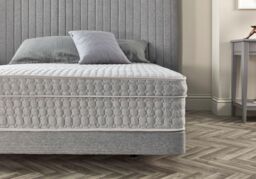 Somnior Pocket Spring Mattress, High Density Modified Polyether Memory Foam Mattress, Build in Mattress Topper in White - Size: King - thumbnail 4