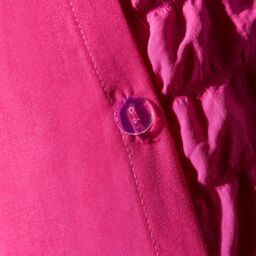 OHS Seersucker Duvet Cover with Pillowcase Bedding in Bright Pink - Size: King - thumbnail 4