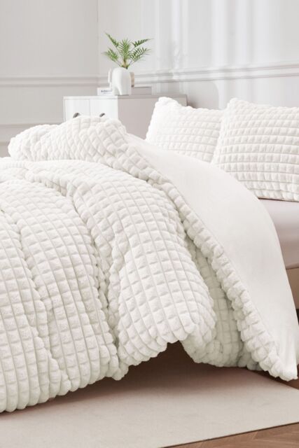 Ezysleep Super Soft Luxury Faux Fur Box Duvet in Cream - Size: Double - image 1