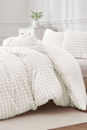 Ezysleep Super Soft Luxury Faux Fur Box Duvet in Cream - Size: Double - thumbnail 2