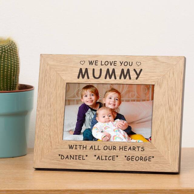 Uniqueful Personalised I or WE LOVE YOU Wood Picture Frame 6 x 4 Mothers Day Mum in Brown - image 1