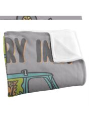 Warner Brothers Scooby Doo Officially Licensed Silky Touch Super Soft Throw Blanket 152 x 127 cm in White - thumbnail 3