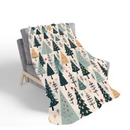 Warren Reed - Designer Snowy Christmas Maine Coon Sherpa Blanket in Green - Size: Large - thumbnail 2