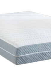 Soak&Sleep Cooling Memory Foam Mattress - Medium Firm in White - Size: King - thumbnail 4