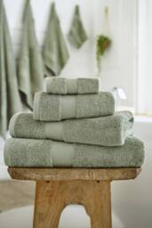 Deyongs Egyptian Embrace Towels - Egyptian Cotton Fluffy, Soft & Absorbent - 1846 in Light Green - Size: Bath Sheet