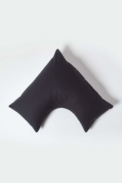 Homescapes Egyptian Cotton V Shaped Pillowcase 200 TC in Black - image 1