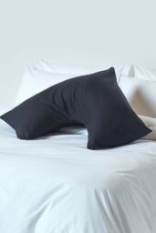Homescapes Egyptian Cotton V Shaped Pillowcase 200 TC in Black - thumbnail 2