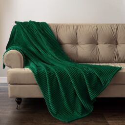 Velosso Plaid Cord Ribbed Blanket Throw with Ribbed Cord in Emerald - Size: 127 cm x 152 cm - thumbnail 2