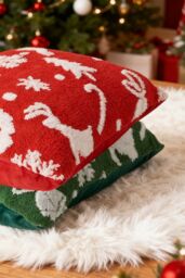 Living and Home 2Pcs Christmas Theme Decorative Throw Pillows - Size: 45 cm x 45 cm - thumbnail 5