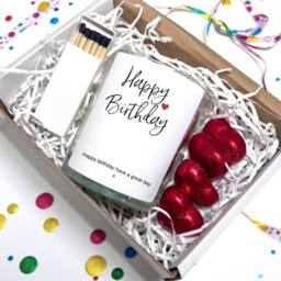 Aye Do Gifts Happy Birthday Candle Gift Set in White - thumbnail 2