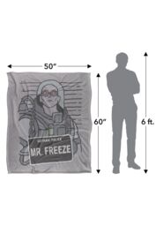 DC Comics Batman The Mr. Freeze Mugshot Blanket 152 x 127 cm in White - thumbnail 5