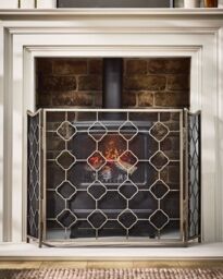 Dibor Vintage Style Pewter Footed Fire Screen Guard H63cm x W106cm with Coal & Log Storage Bucket & Shovel in Silver - thumbnail 2