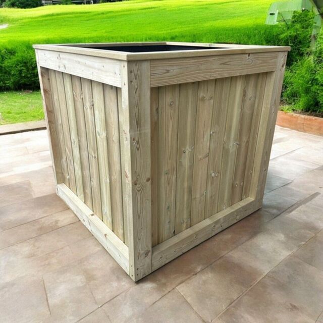 Buttercup Farm Kent Garden Planter - Pressure Treated Wood - L50 x W50 x H50 cm in Brown - image 1