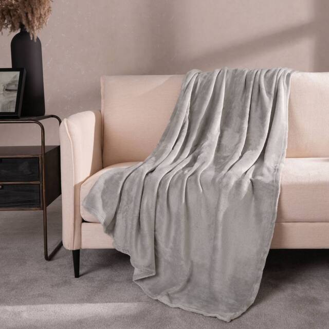 OHS Ultra Soft Flannel Fleece Throw Blanket in Grey - Size: 200 cm x 240 cm - image 1