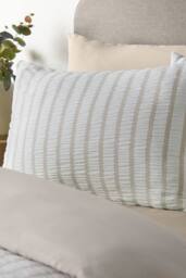 Catherine Lansfield 'So Soft Seersucker Stripe' Duvet Cover Set in Natural - Size: Single - thumbnail 2