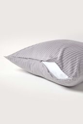 Homescapes Continental Egyptian Cotton Pillowcase 330 TC, 80 x 80 cm in Grey - thumbnail 3