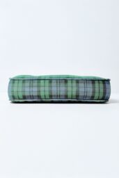 Homescapes Black Watch Tartan Cotton Dining Chair Booster Cushion in Green - Size: 40 cm x 40 cm - thumbnail 5