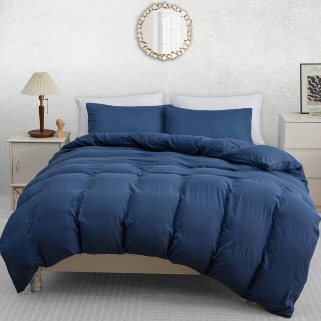Pamposh Pre Washed Microfibre Duvet Cover Sets Reversible Quilt Covers in Navy - Size: Double - image 1