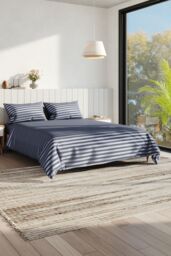 Living and Home King Duvet Cover Set Satin Stripes Zip Fastening Polyester Duvet Cover with 2 Pillowcases in Grey - thumbnail 1
