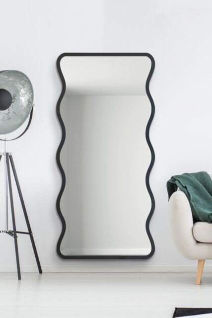 MirrorOutlet Black Metal Rectangular Wavy Framed Wall Mirror (170CM X 80CM) - Size: 1 Pack - image 1